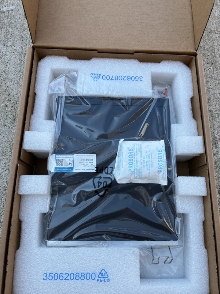 NEW Dell EMC X1018 16x1GbE RJ45 2x1GbE SFP SWITCH TXG9G - Image 2 of 3