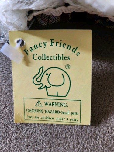 Vintage Wicker Baby Buggy & "Fancy Friends" Porcelain Doll - Picture 8 of 9