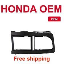 Genuine 2009-2014 Honda Ridgeline Front Bumper Fog Lamp Light Bezel Housing Rh