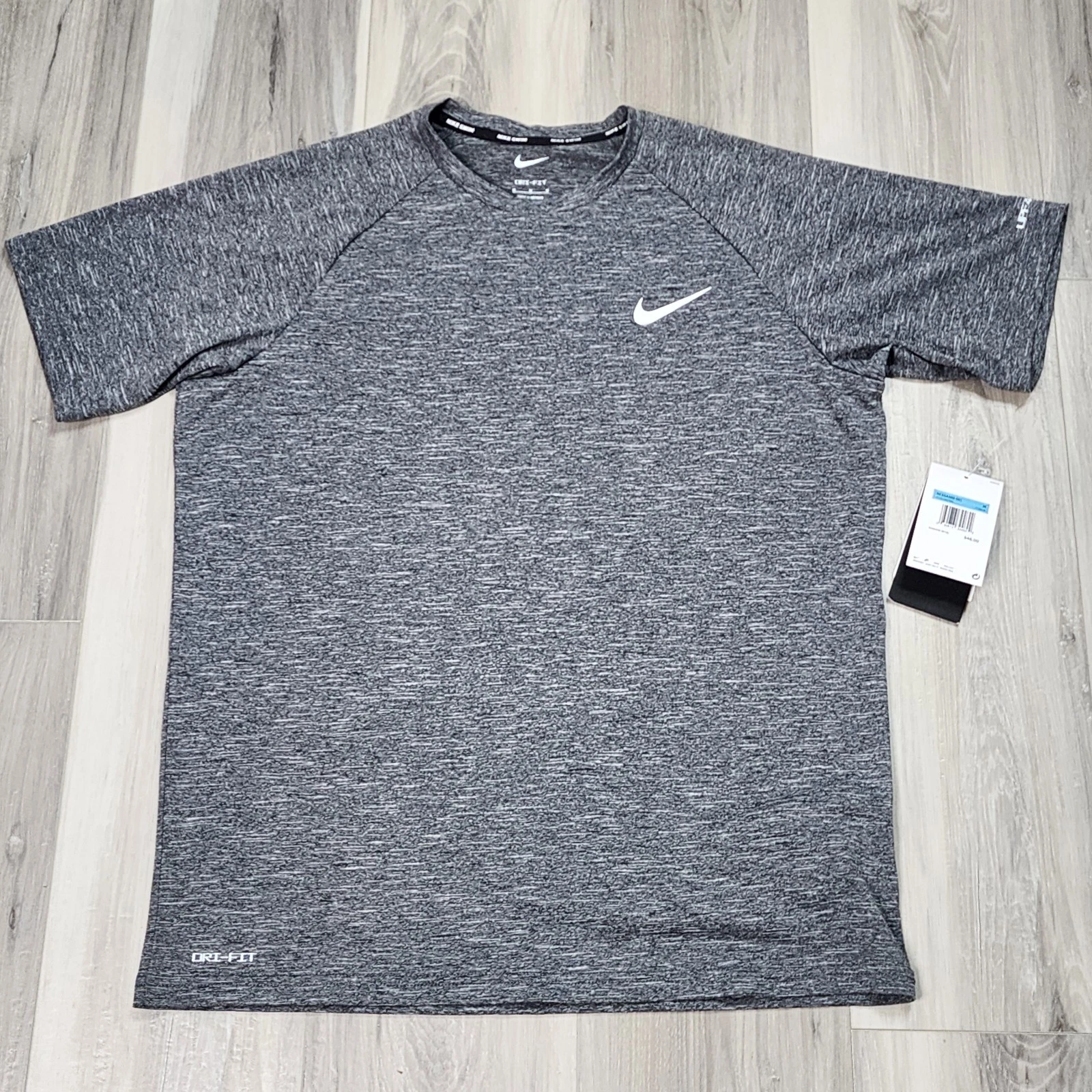 Nike Swim T-Shirt Men's Medium Gray Short Sleeve New