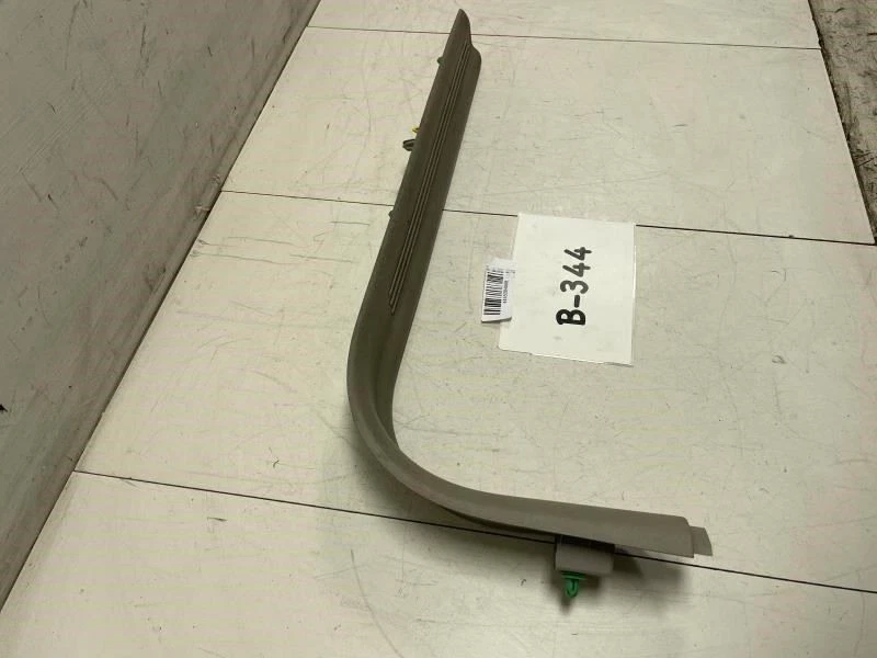 Volvo V50 T5 2005 placa de umbral de puerta de pasajero conductor delantero izquierdo OEM Foto 2 de 4