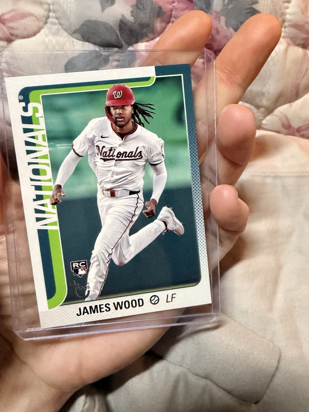 2025 Topps Series 1 - James Wood #181 Vintage Stock Retro /99 (RC)