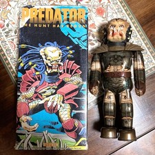 Vintage Japanese Tin Toy Robot Predator Billiken Shokai Wind Up