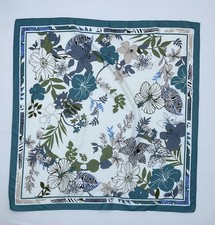 ARTISTIC women  s Silk Floral Stunning Scarf In Blue 36"/35" EXCELLENT COND