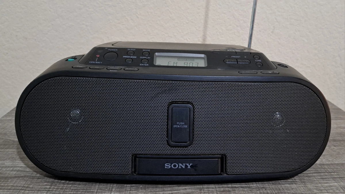iPod Dock CD Player Indiana Portable Stereos & Boomboxes for sale