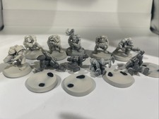 Games Workshop 5010 Warhammer 40,000 Orks Boyz Miniature X10