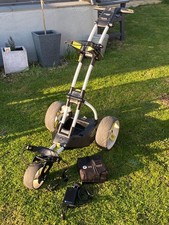 MOTOCADDY M1 PRO EASILOCK GOLF TROLLEY COMES IN GOOD USED CONDITION