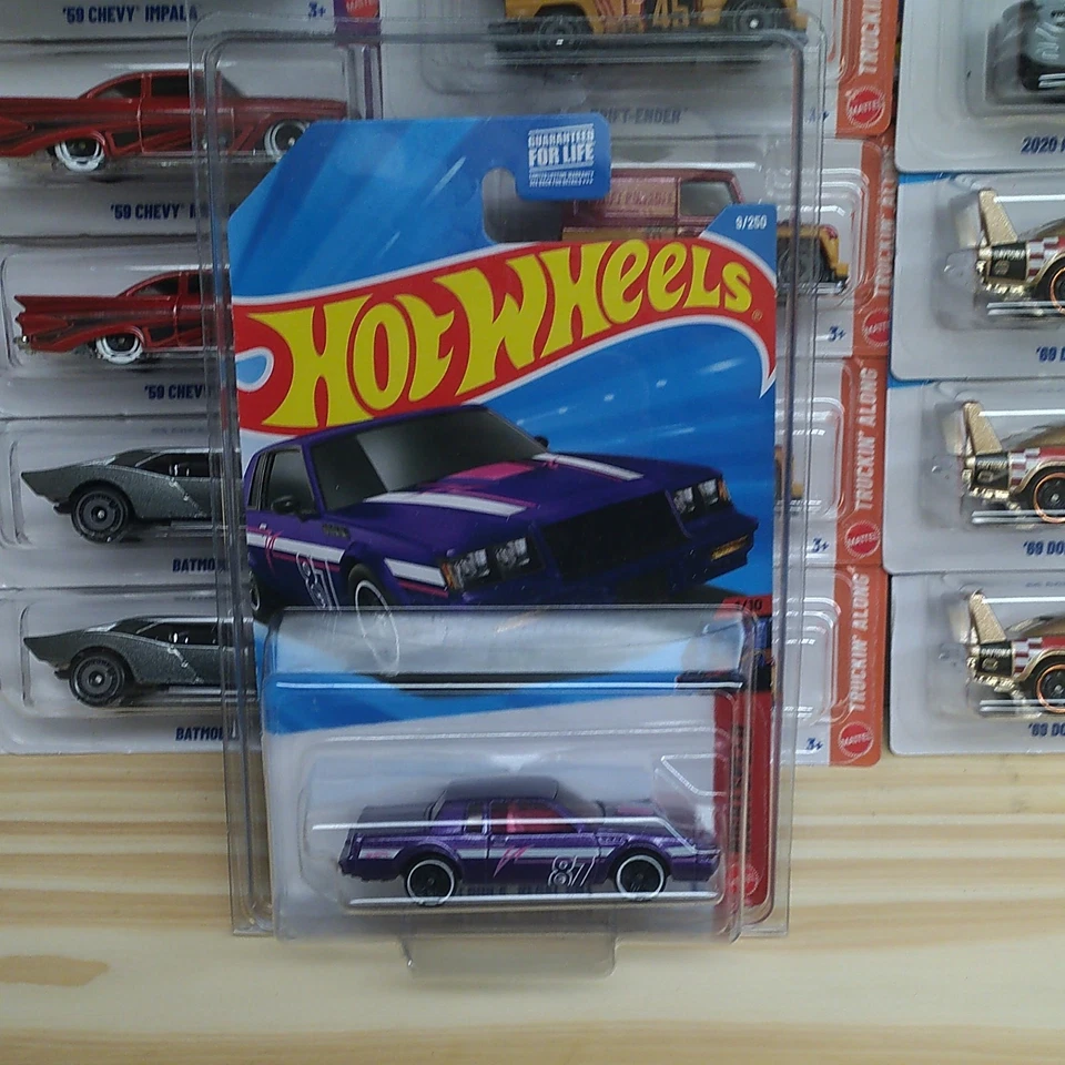 Hot Wheels 2026 Treasure Hunt 87 Buick regal GNX/W ~protec~ estuche + lote surtido Foto 2 de 4