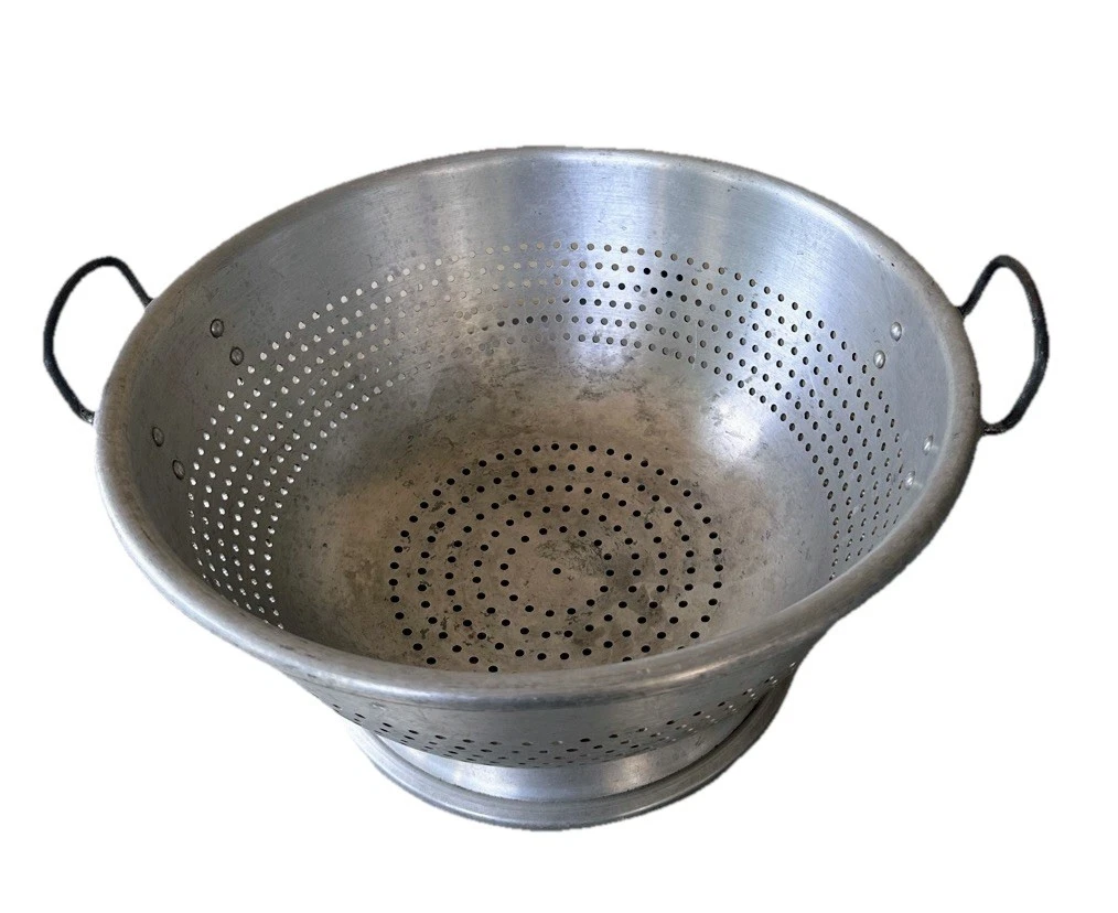 VTG Wear-Ever Aluminum Footed Colander Strainer 4616 Extra Large Commercial USA
Opens in a new windo