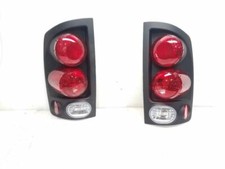 2002-2006 Dodge Ram 1500 Pair Tail Lights - Matte Black Housingclear Lens Am 2002-2006 Dodge Ram 1500 Pair Tail Lights - Matte Black Housingclear Lens Am