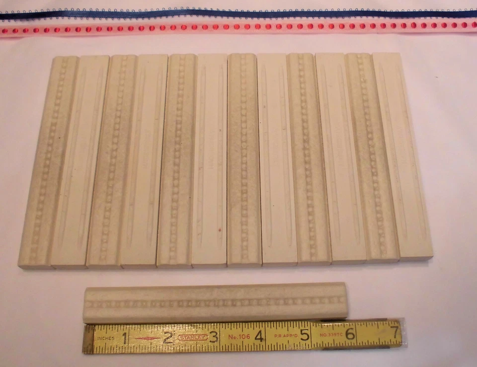 13 pcs. Pencil Liner Tiles; Vanilla-Biscuit Color; Stone Like Feel 3/4" X 5-3/4 - Image 4 of 4