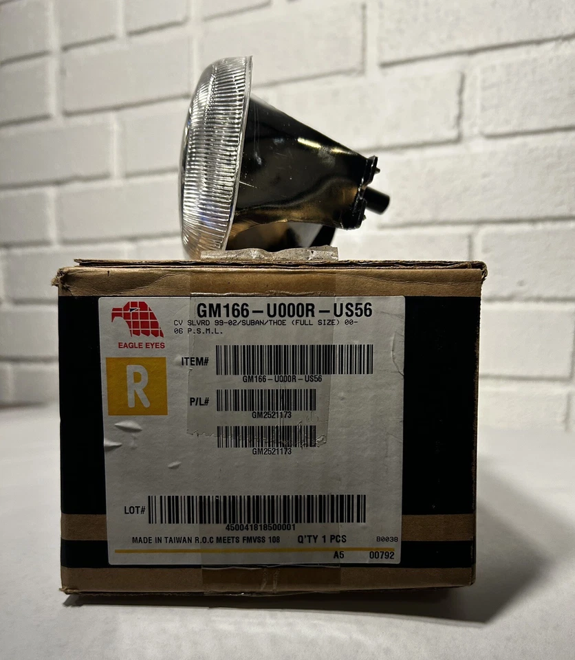 Eagle Eyes Lámpara de Estacionamiento 99-02 Silverado 00-06 Suburban/Tahoe Lado Derecho Foto 3 de 4