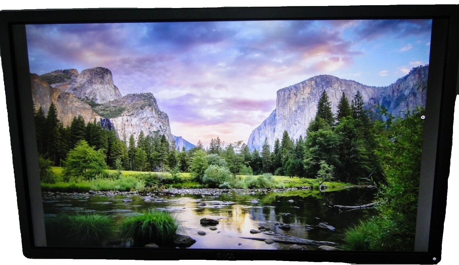 28-30.9 Inch 16:9 VGA D-Sub Computer Monitors