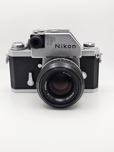Nikon F Eye Level Silver 35mm SLR Body Nikkor S 50mm F1.4 Lens JAPAN
