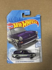 Hot Wheels Volkswagen Series Purple CUSTOM '69 VOLKSWAGEN SQUAREBACK #4/10