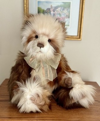NWT Charlie Bears Annie Versary