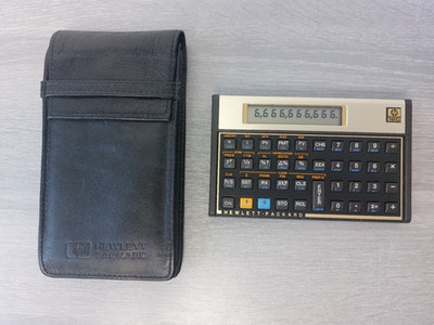 Hewlett Packard HP 12C Finanzrechner Vintage Taschenrechner Financial Calculator