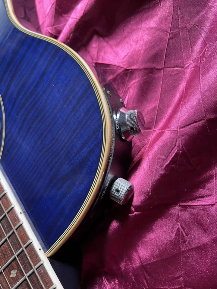 Guitarra Eléctrica Acústica Vester Súper Rara Buen Estado Eléctrica Acústica Foto 3 de 4