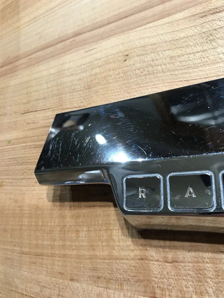 1954-55 STUDEBAKER HAWK CROMO METAL RADIO AM BORRAR PLACA CUBIERTA OEM Foto 2 de 4