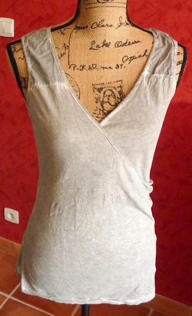 HAUT/DEBARDEUR 3 SUISSES COLLECTION TAILLE 38-40 - Photo 1/2