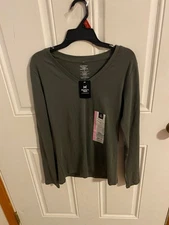 BRAND NEW WOMEN'S SIZE SMALL MEMBER'S MARK LONG SLEEVE V-NECK TEE-GREEN MIDNIGHT