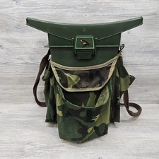 Woodstream Hunter Seat 9080 Green Camo Portable Hunting Chair Storage Box Bag