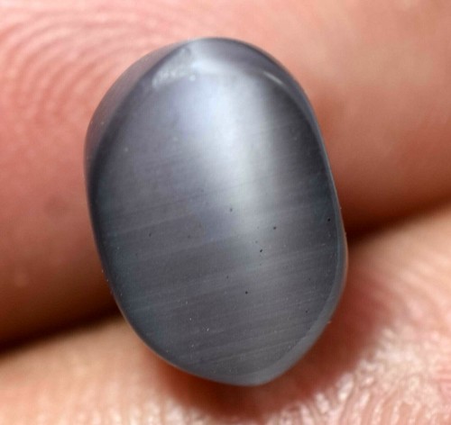 4.55 Ct Lab-Grown Black Cat's Eye Rarest Quartz GGL Certified To Quality Gem - Picture 4 of 4