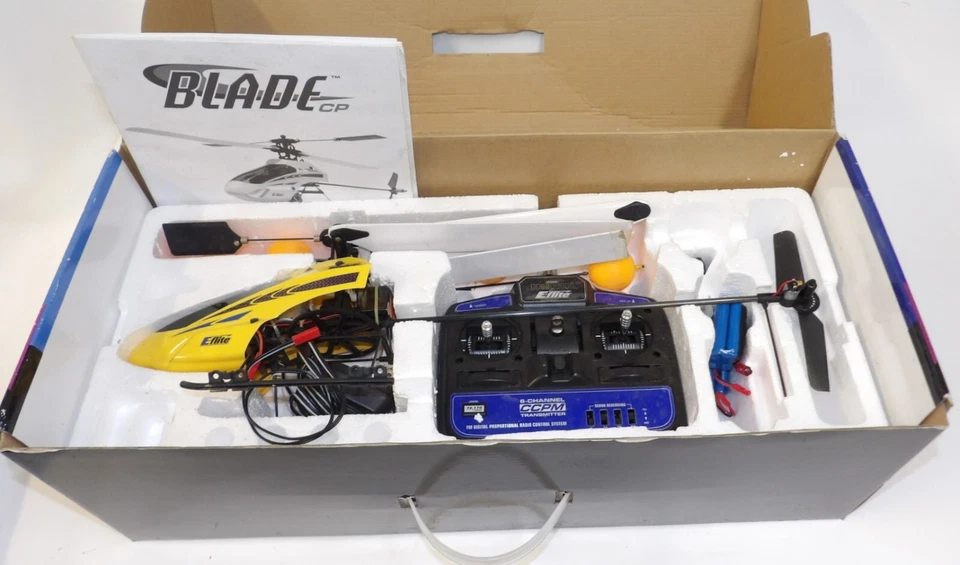 Remote Control RC E-Flite Blade CP Helicopter RTF Ready-To-Fly Heli - Image 2 of 4