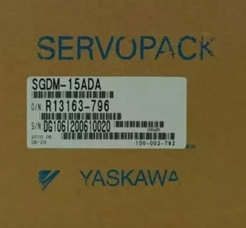 SGDM-15ADA NEW Yaskawa SGDM15ADA Servo Motor - Picture 1 of 3