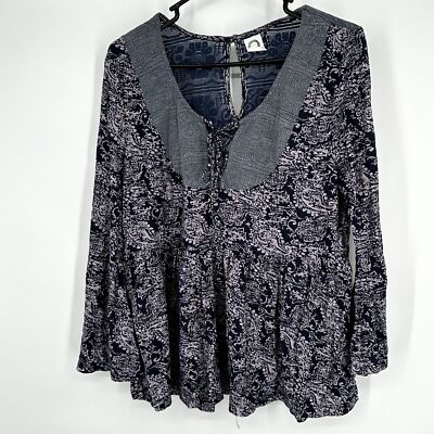 Anthropologie Akemi Kin Top Size Medium Marcella Lace Up Scoop Neck Boho Bell Sl