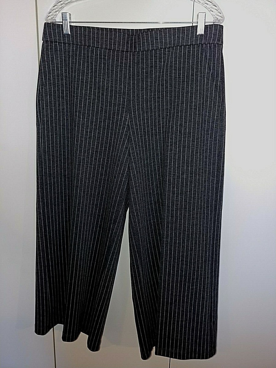ROZ ALI LADIES GRAY PINSTRIPE HEAVY CROPPED PANTS-L-POLY/RAYON