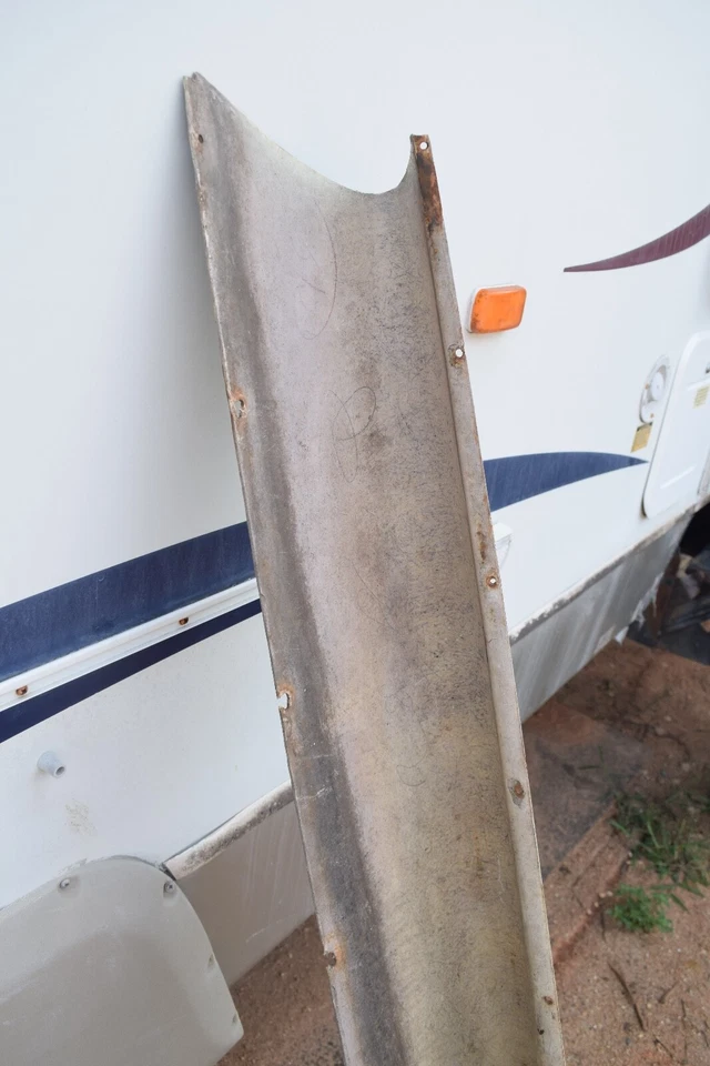 1956 Studebaker 金鹰挡泥板鳍覆盖帽玻璃纤维右手 — 第 3/4 张图片