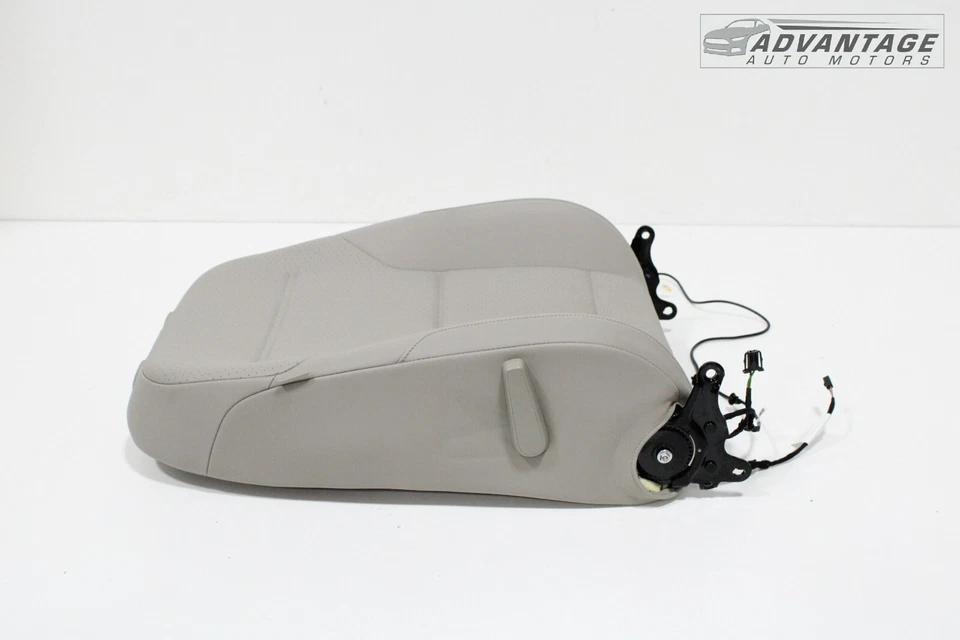 Volkswagen Golf Alltrack 2017-2019 pasajero delantero derecho asiento superior respaldo OEM Foto 2 de 4