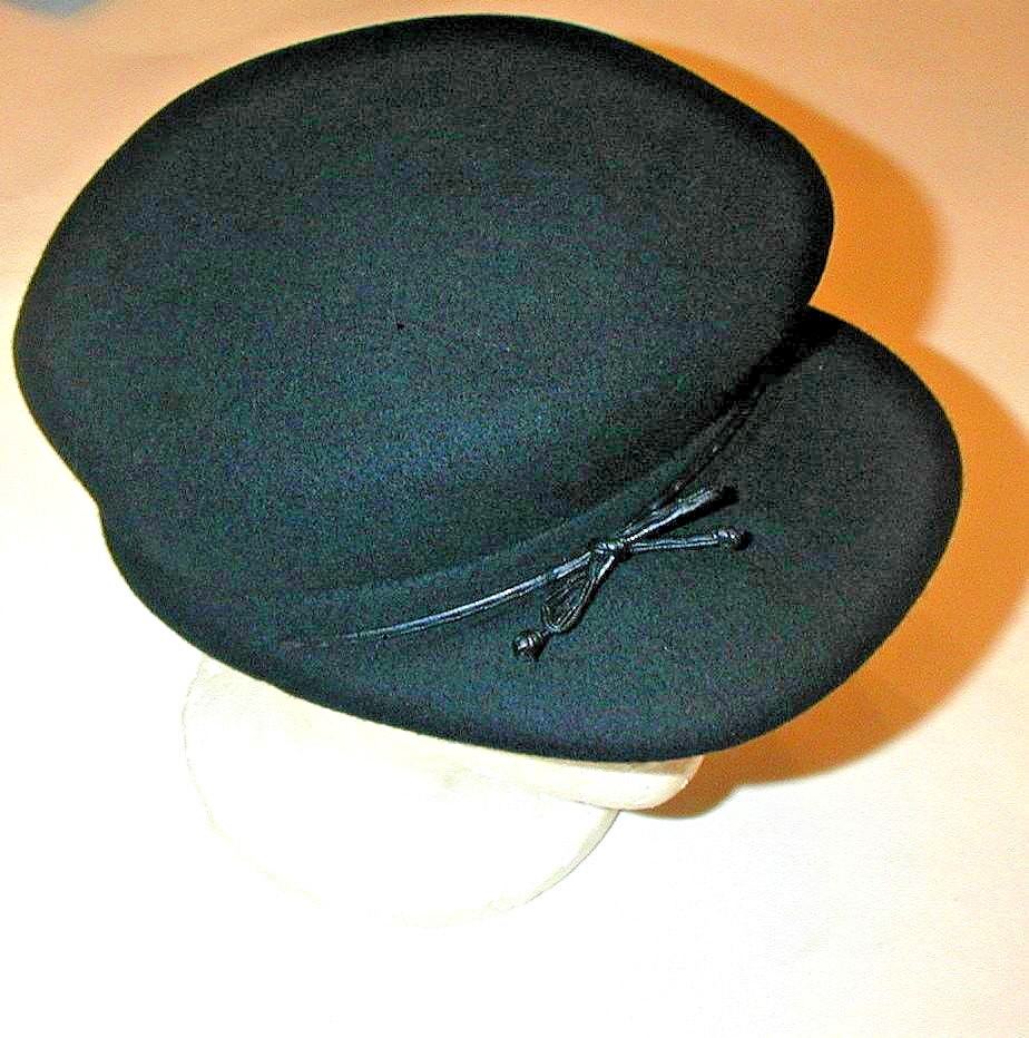 Women’s Wool Black Beret with Colorful Gem Accents NWOT Viola Embellished Sparkle Beret Hat | Chic Winter Berets for  main image 4