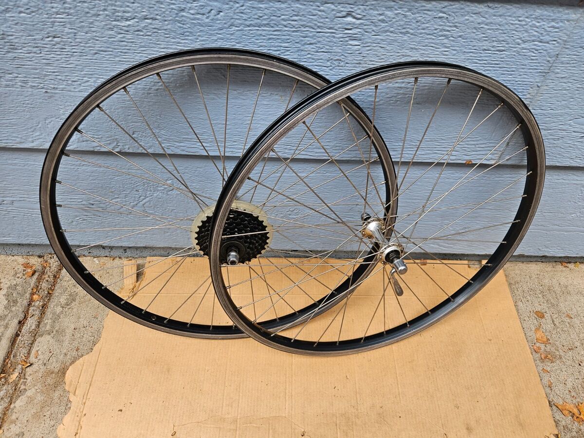 Vintage Araya RX-7 26x1.50 Mountain Bike Wheelset Black w Vintage Araya RX-7 26x1.50 Mountain Bike Wheelset Black w