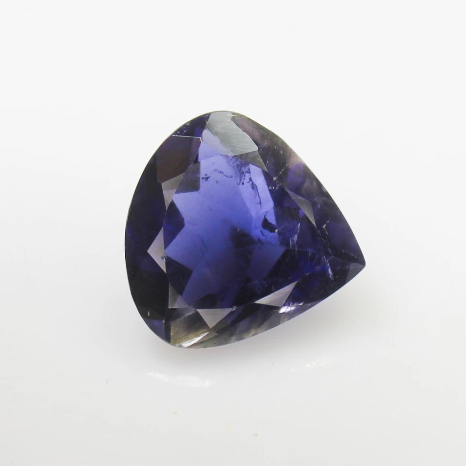 Natural Blue Iolite Piece In Heart Shape 5.45 Carats Piece 13x13x6 mm - Image 3 of 4