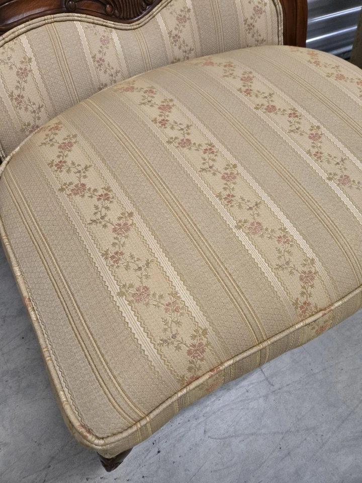 Vtg French Country Provincial Style Clayton Marcus Bergere Chair Vanity Stool  - Image 3 of 4