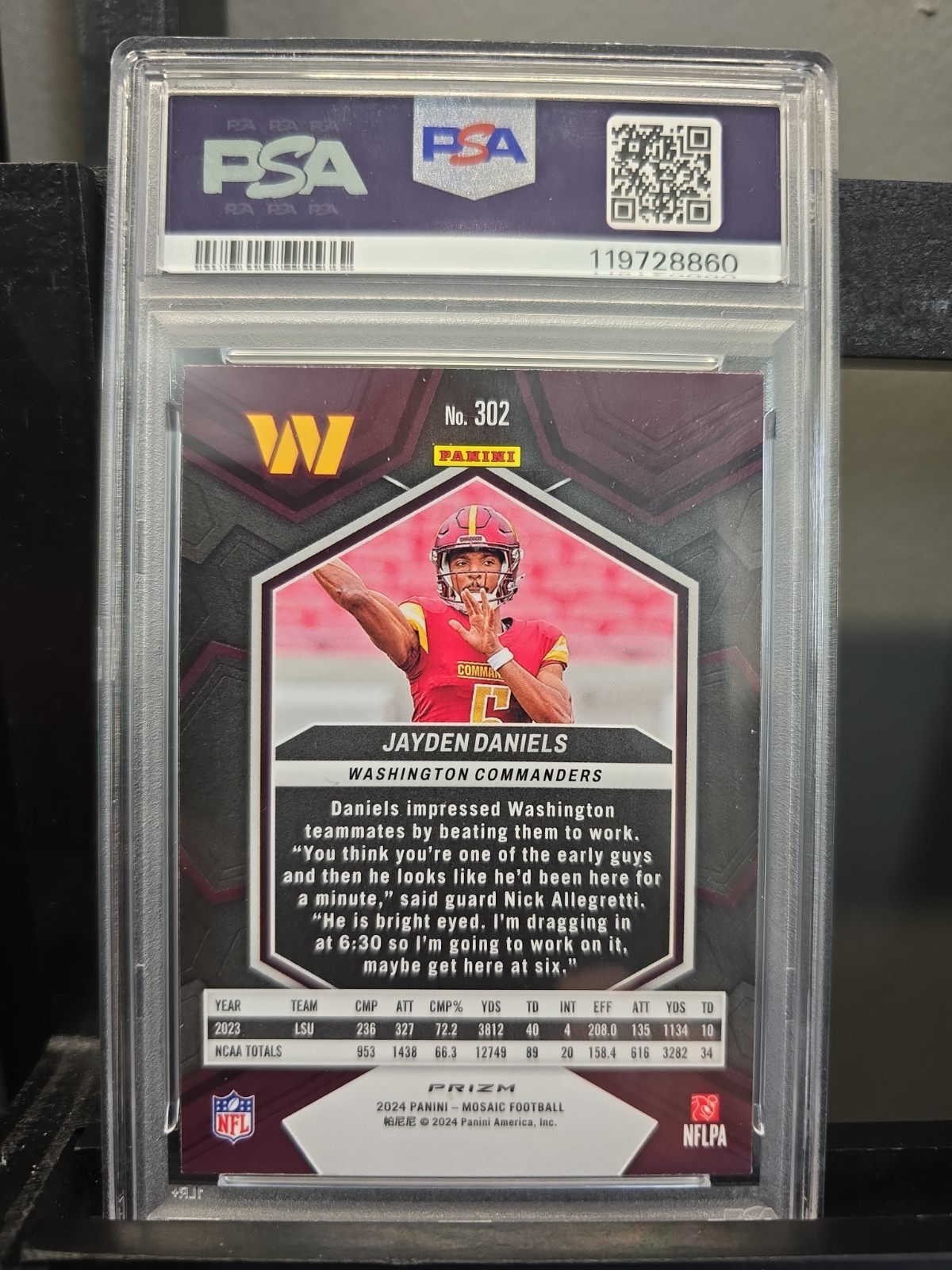 Jayden Daniels Psa NM-MT 8 2024 Mosaic Silver RC #302 view 2