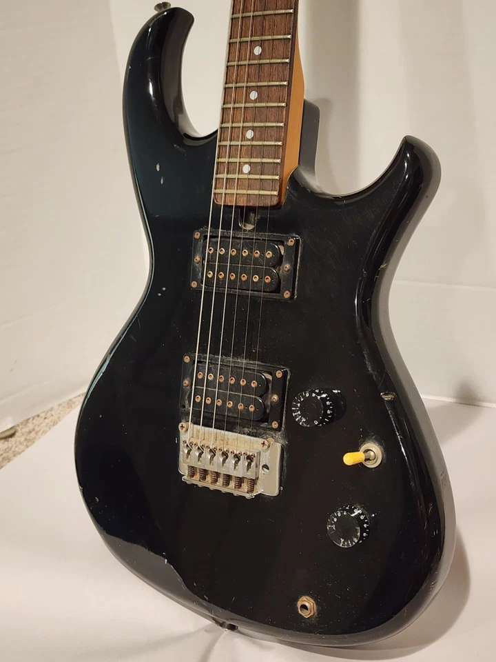 Aria Pro II RS Straycat Electric Guitar MADE IN JAPAN Tested Works SEE PICTURES - Image 2 of 4