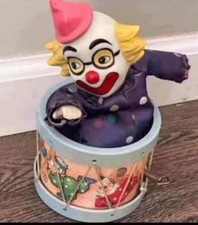 Musical Clown in Drum - Wind Up Clown - Vintage Musical Clown