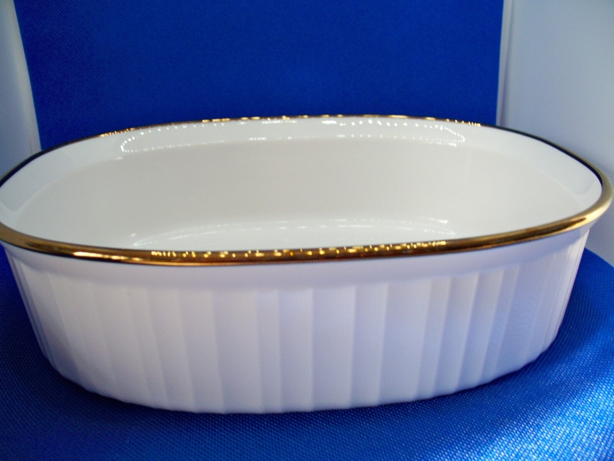 Corning Ware French White Gold Rimmed Casserole Dish Liter