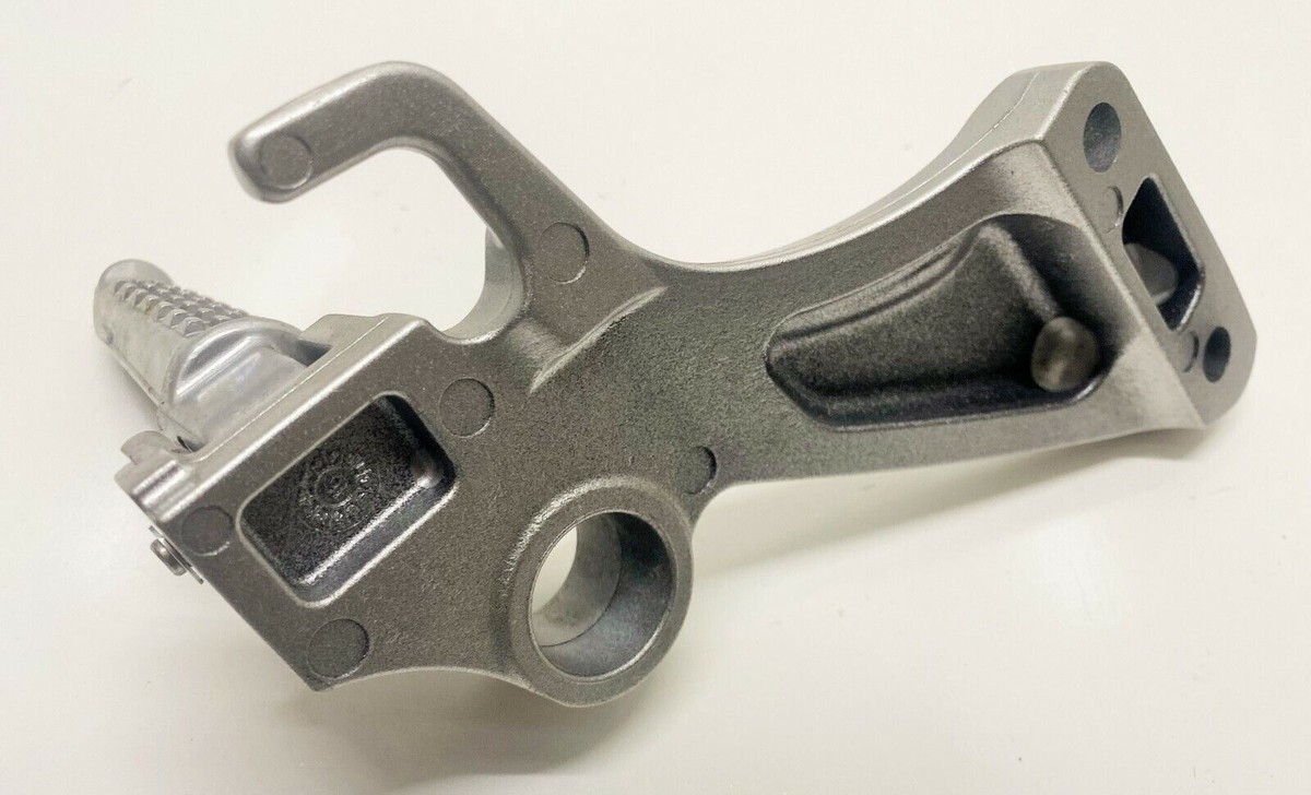 02-05 KAWASAKI ZZ-R 1200 ZX-12 ZZR1200 Left Passenger FootPeg Foot
