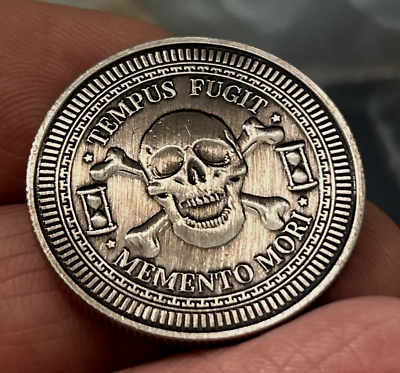 邦楽 memento mori Memento Mori - Tempus Fugit Skull Lucky Pocket Piece Coin (1