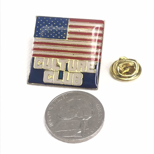 Culture Club American Flag 1 1/8" Vintage Lapel Pin Pinback Buttons - Picture 3 of 3