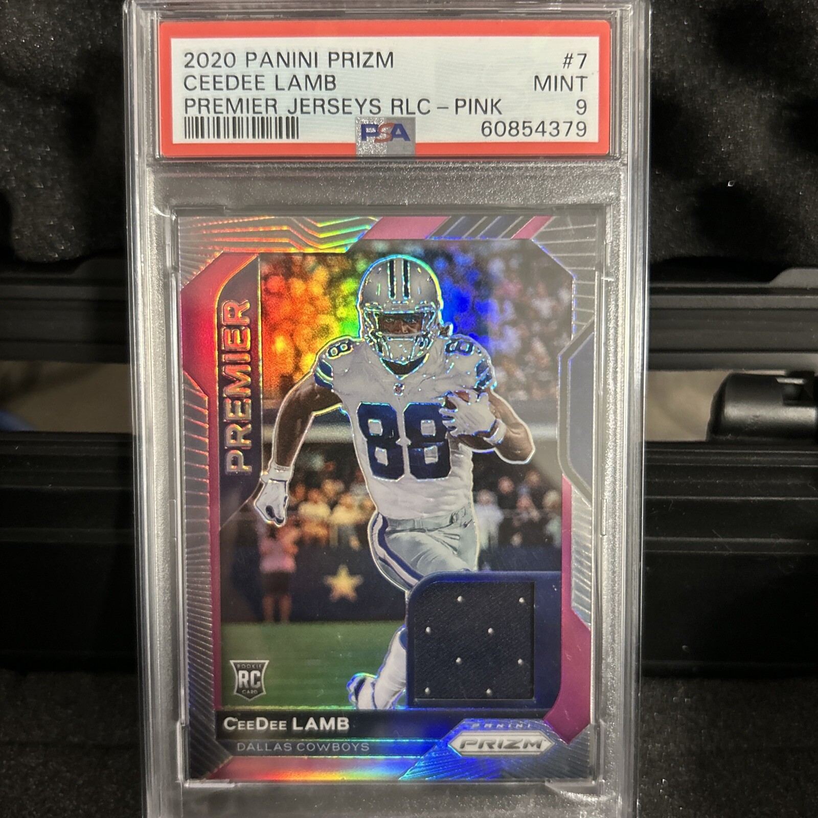 2020 Prizm CeeDee Lamb RC Premier Jersey Relic Pink Parallel Rookie Card #7 PSA9