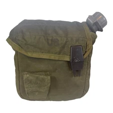 2 Quart Green Water Canteen Pouch with 2 Quart Bladder M-1 Cap Military Survivor