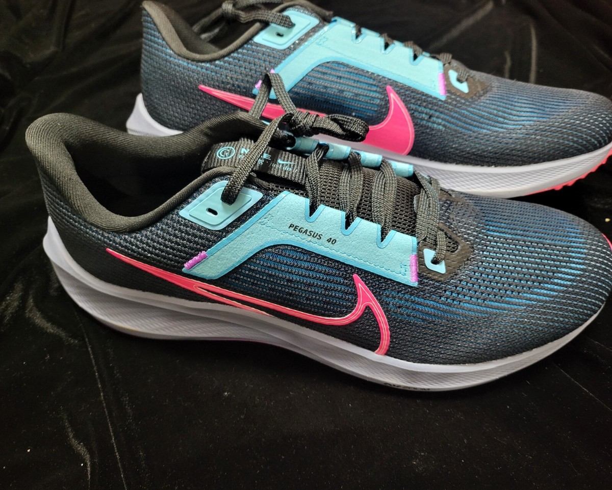 Nike Air Zoom Pegasus 40 SE Low Black Hyper Pink FB7180-001 Men US 9.5 Deals on Men main image 2