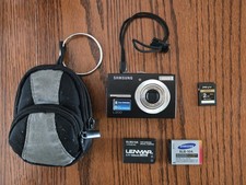 Samsung L Series L200 10.2MP Digital Camera With 2 Batteries  SD tested, Black