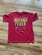WNBA Caitlin Clark #22 Indiana Fever Red T Shirt Size Large