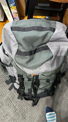 Lowe Alpine Ophir M 60 Liter Hiking Backpack, Air Cooled, Green/Black - Picture 5 of 9